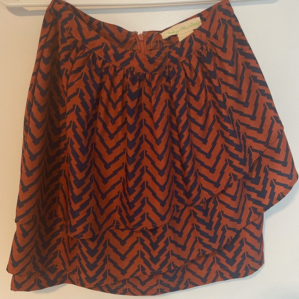Urban Outfitters patterned skit
